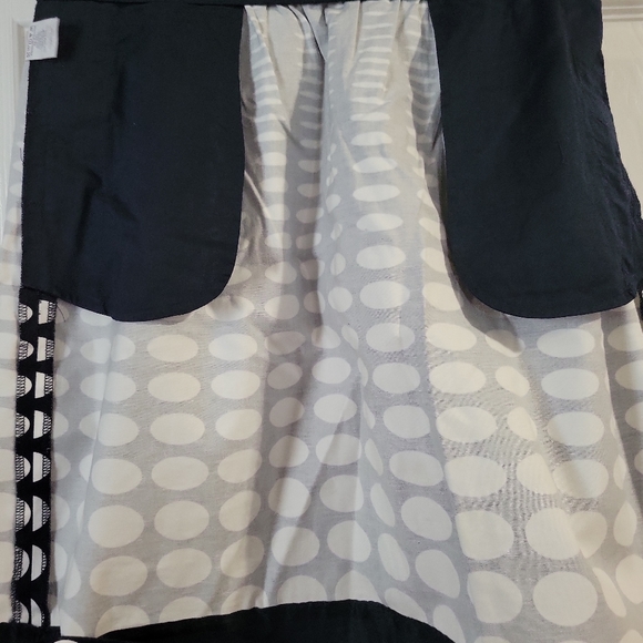 Skirt - Picture 3 of 4